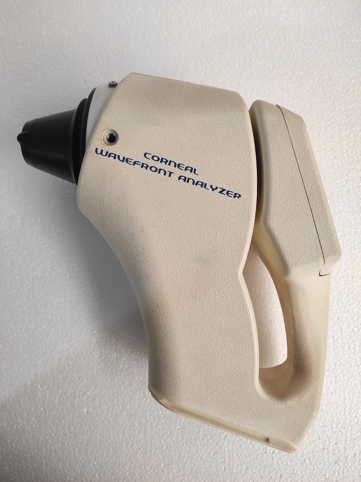 admin/uploads/uploads/Keratron Optikon 2000 Scout Topograph Corneal Camera ophthalmoscope_1.webp